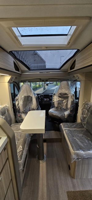 Les photos ADRIA COMPACT DL 60 Y
