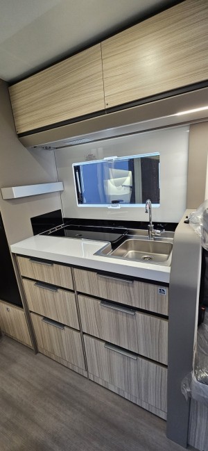 Les photos ADRIA COMPACT DL 60 Y