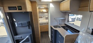 Les photos Adria Matrix 650 DC 60 Years Edition