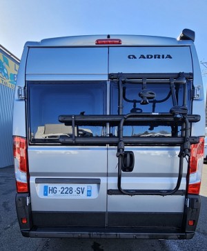 Les photos de l'Adria 640 SLB 60Y