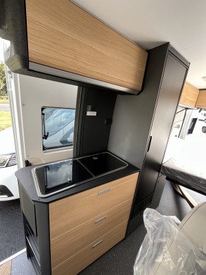 Les photos de l'Adria Twin Plus 600 SPB