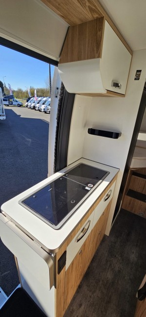 Les photos du&nbsp;Bavaria X Edition 630J