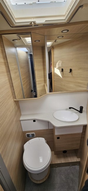 Les photos du&nbsp;Chausson 798 Titanium