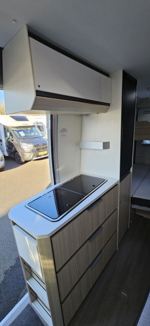 Les photos du&nbsp;Chausson V594 First Line