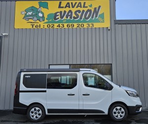 Les photos du pilote campervan CV505BC EVIDENCE